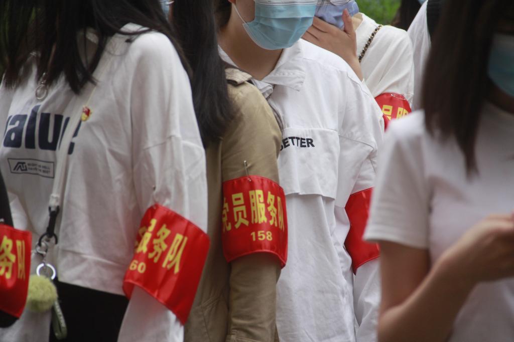 为你守护 | 文理后浪在行动