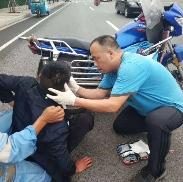 “第三次救人了”，为我校宋老师点赞！